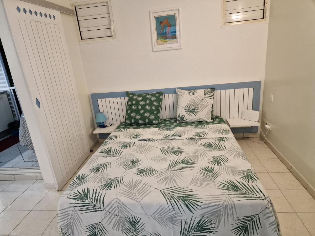 Appartement Spacieux Vue Sur Mer La Trinite Ngoại thất bức ảnh